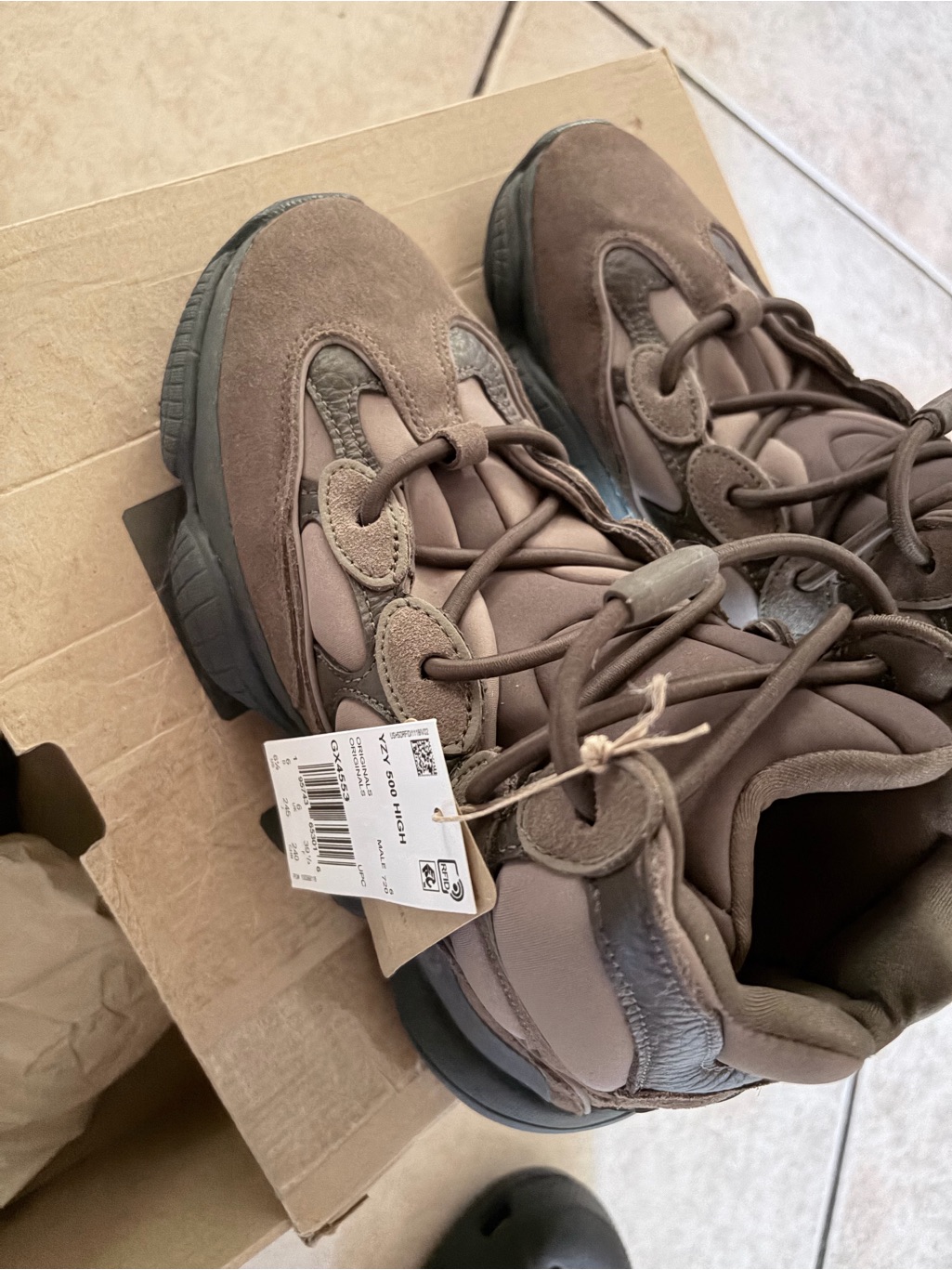 Adidas Tan/Brown Yeezy 500 High Box Label